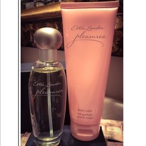 Estee Lauder Pleasures Set - Never Used!